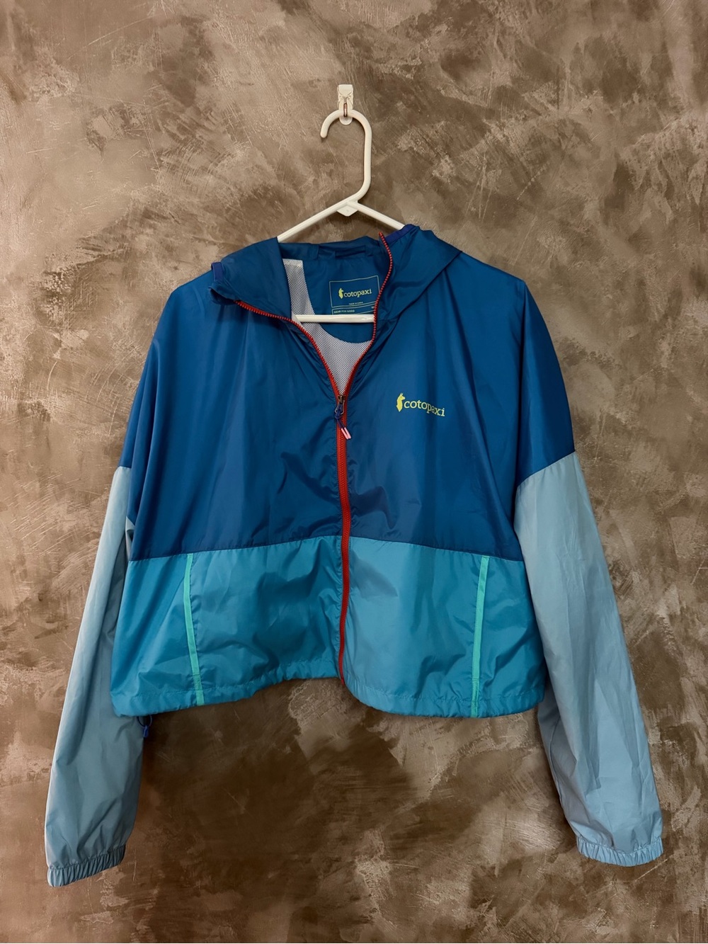 Cotopaxi Teca Cropped Windbreaker